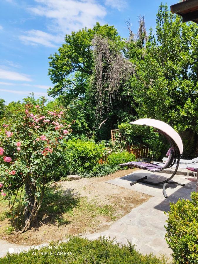 Un Giardino Sul Lago 蒙蒂菲阿斯科尼 外观 照片
